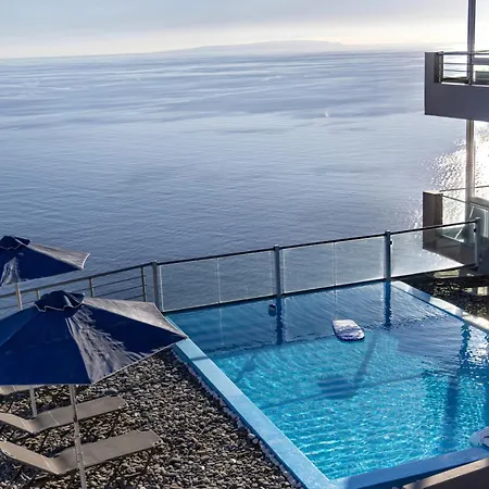 Appartement Akrotiri Panorama- Luxury With Sea View *