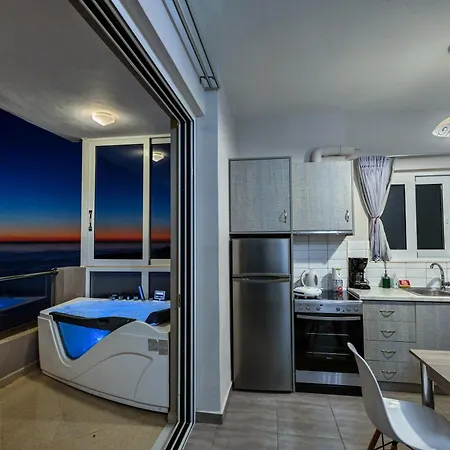 Appartement Akrotiri Panorama- Luxury With Sea View